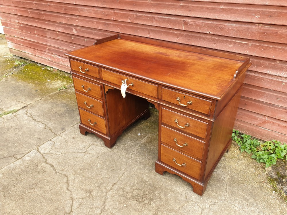 Edwardian mahogany kneehole pedestal desk  View III