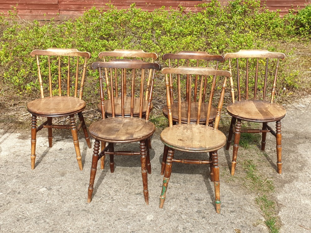 8 Ibex kitchen chairs View III