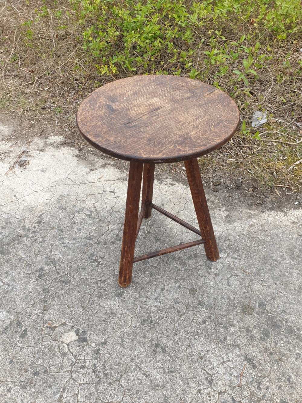Small 19th century oak and pine cricket table.  View III