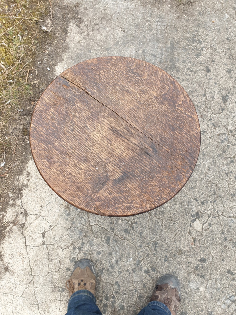 Small 19th century oak and pine cricket table.  View IV