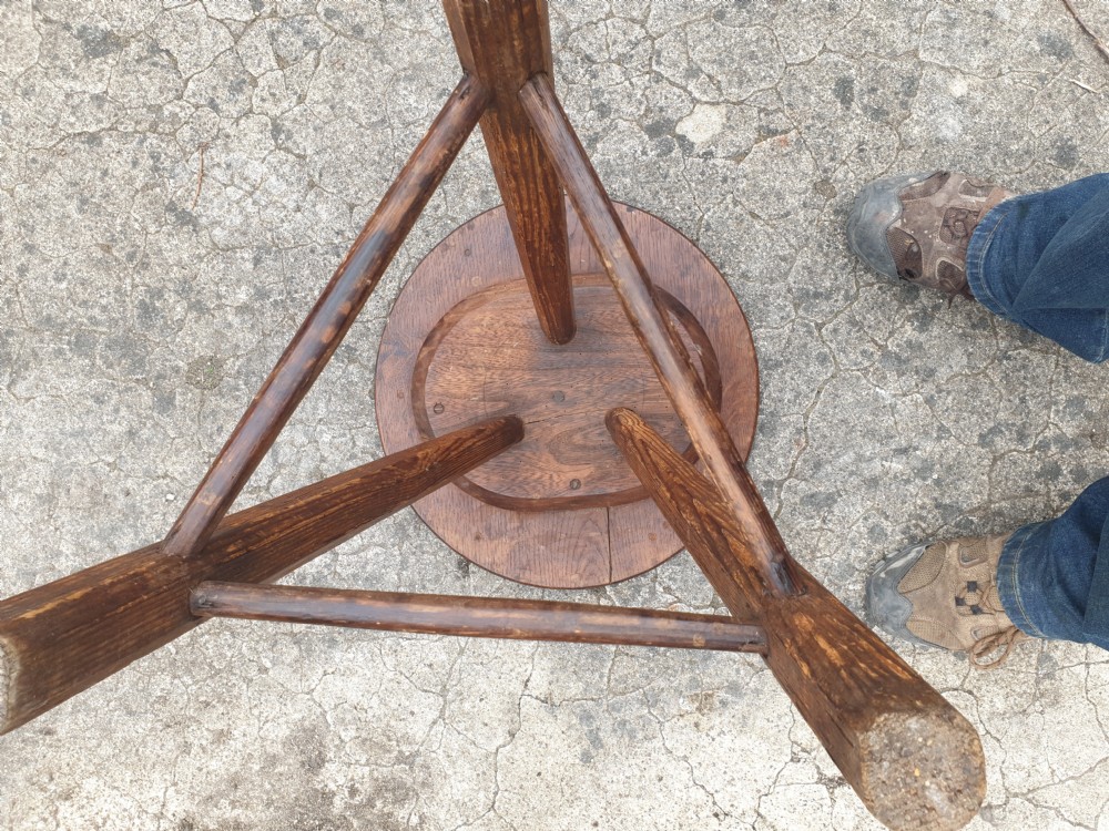 Small 19th century oak and pine cricket table.  View VI