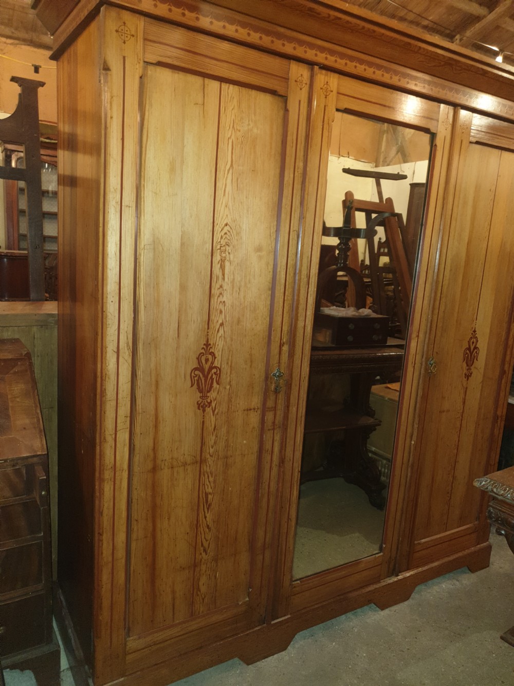 Victorian decorated pine triple wardrobe   View VII