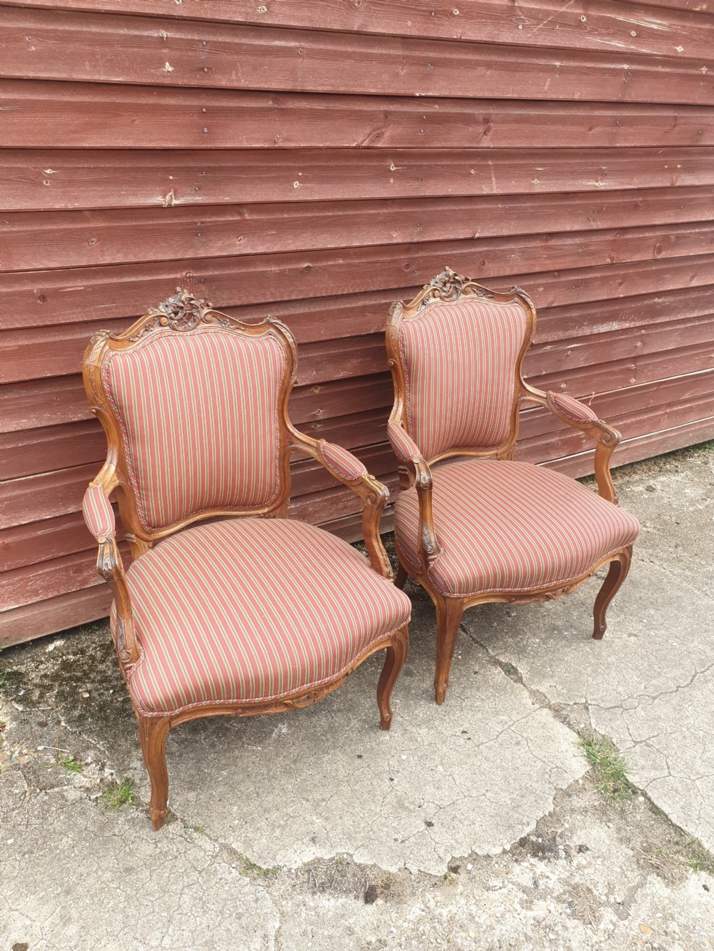 Pair of French carved walnut fauteuil  View III