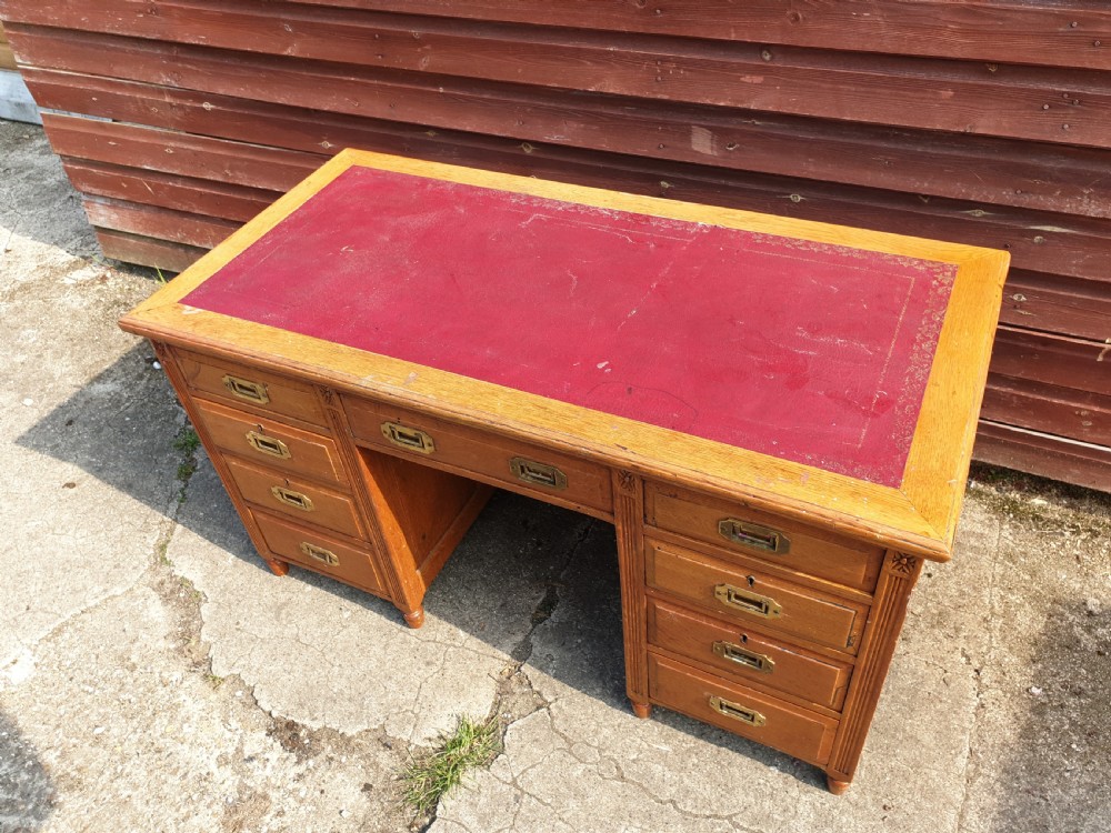 Edwardian oak kneehole pedestal desk  View V