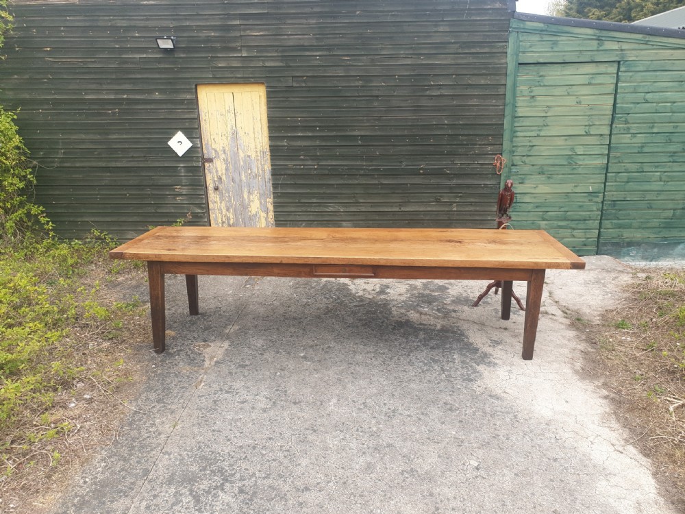 Large oak farmhouse kitchen dining table  View VI