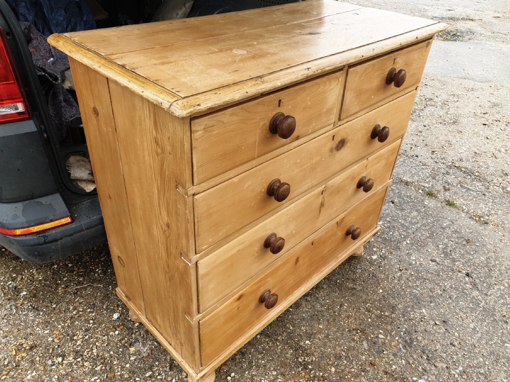 Victorian pine chest of drawers  View IV
