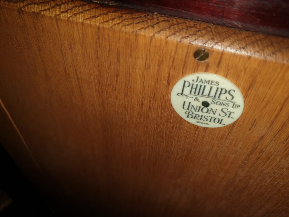 Pair of very similar mahogany bedside cabinets  View III