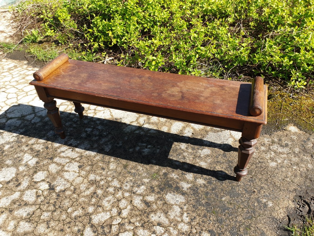 Early Victorian oak hall bench 
