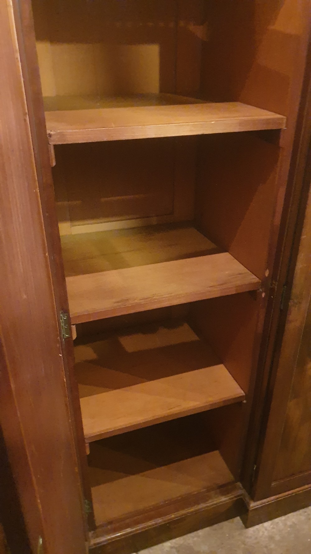 Early Victorian 4 door mahogany wardrobe(Height 6 foot) View IV