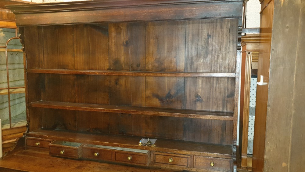 Early 19th century inlaid oak Welsh dresser  View VII