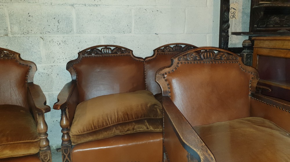 1920s oak 3 piece cottage suite. View V