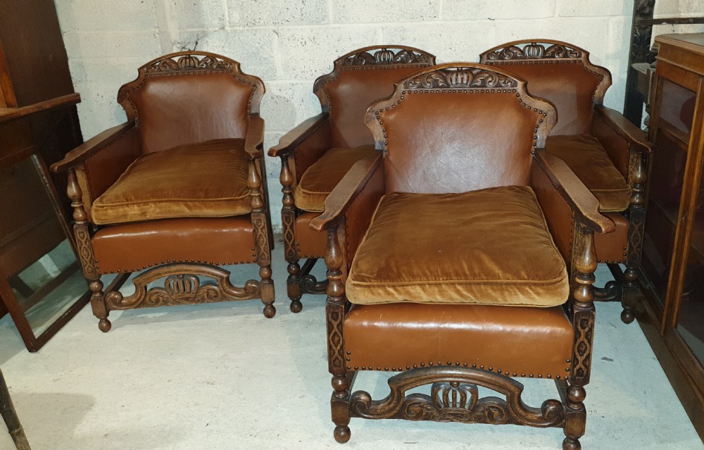 1920s oak 3 piece cottage suite. View VII