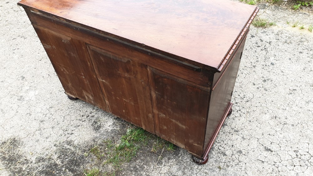 Good quality William IV mahogany washstand with fitted interior.  View V