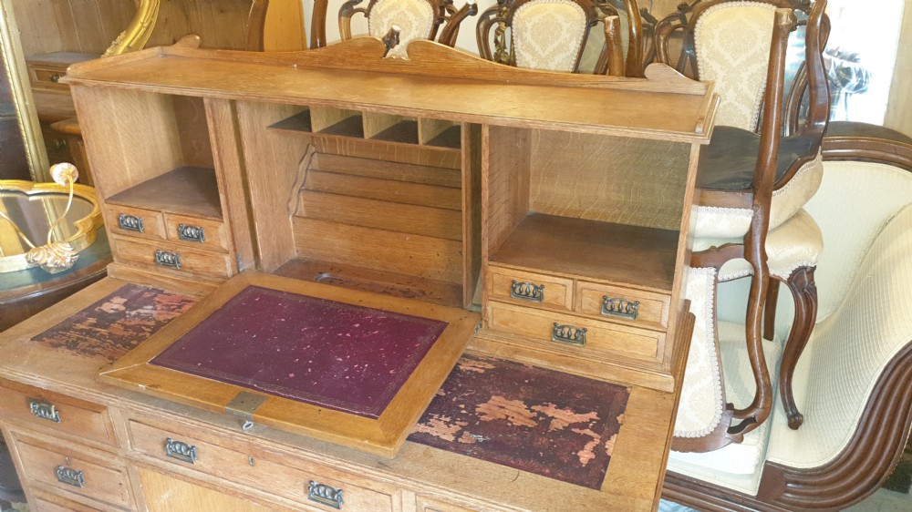 Oak Arts and crafts kneehole pedestal desk.  View VII