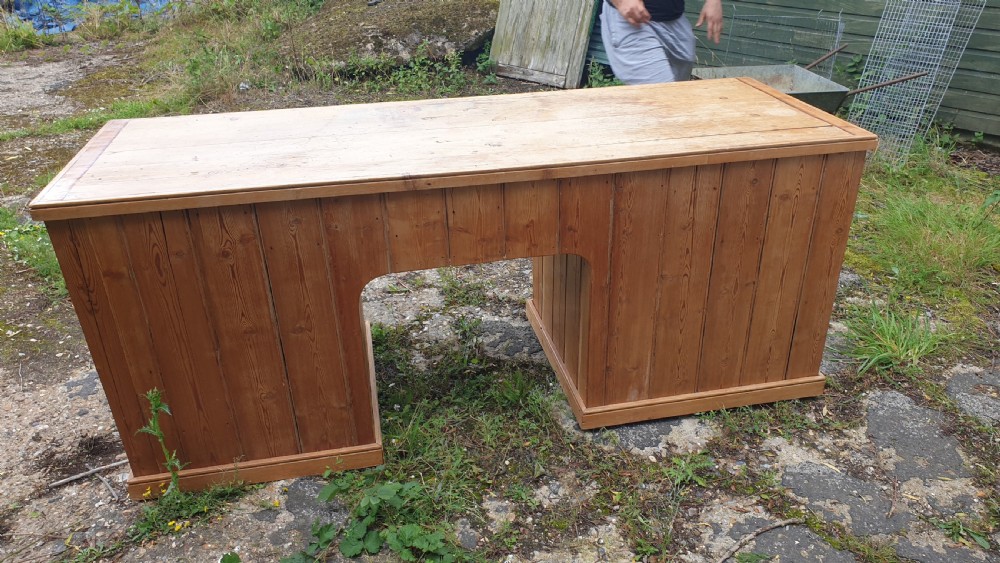 Large late Victorian Great Western Railway station masters desk. View II