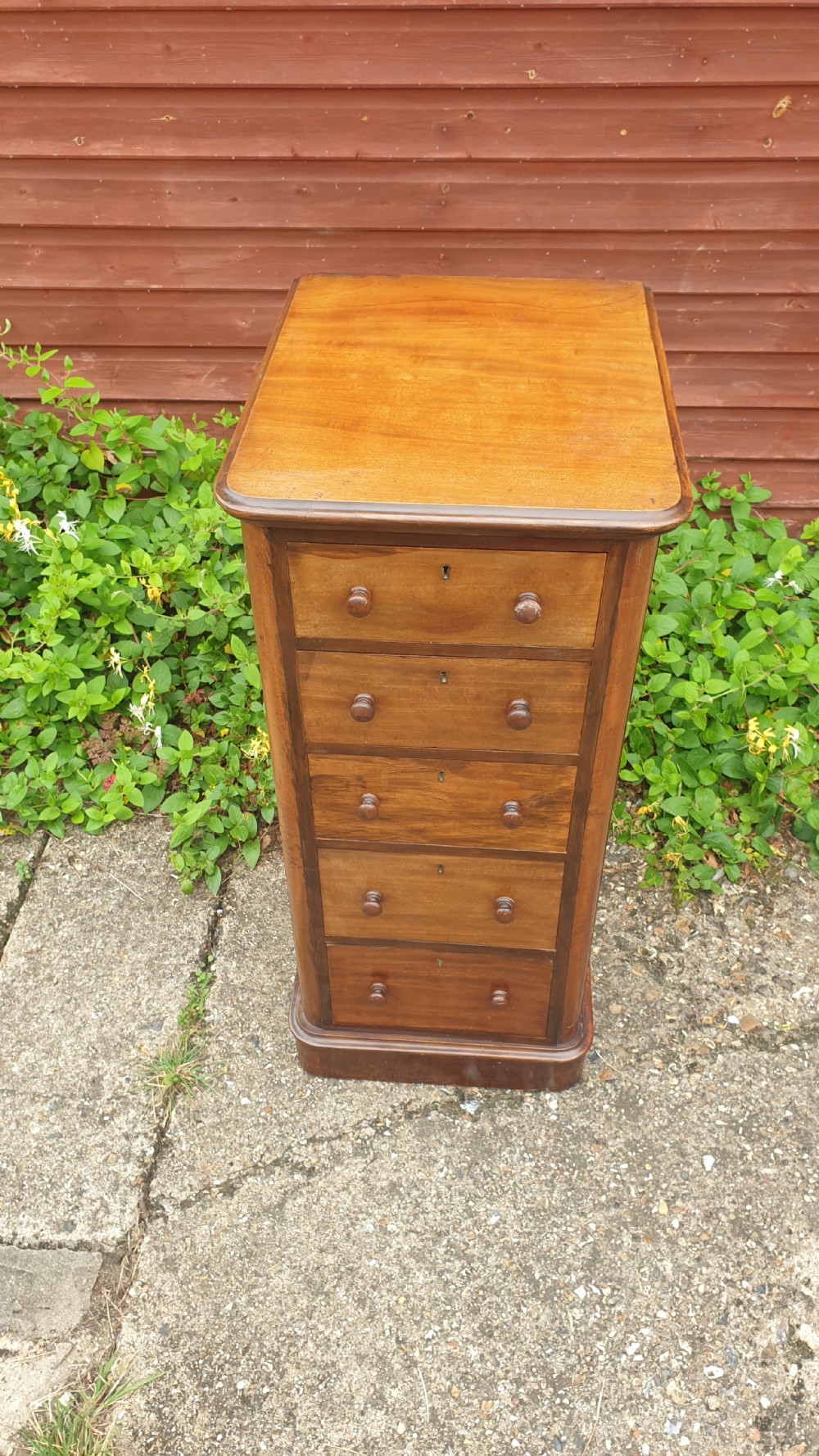 Victorian chest