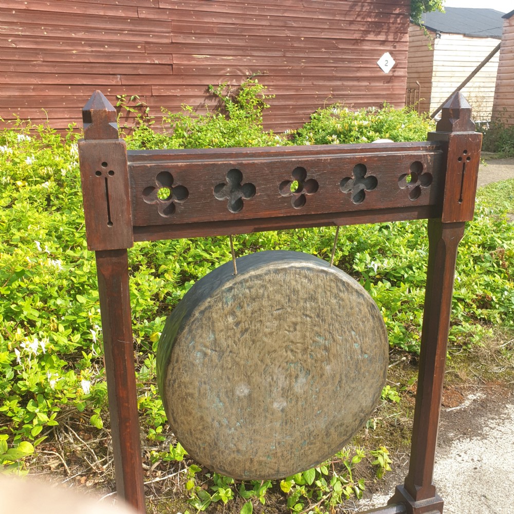 Victorian oak Gothic dinner gong.  View V