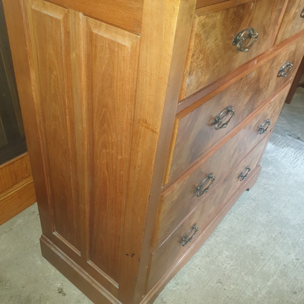 Good size Edwardian walnut chest of drawers  View IV