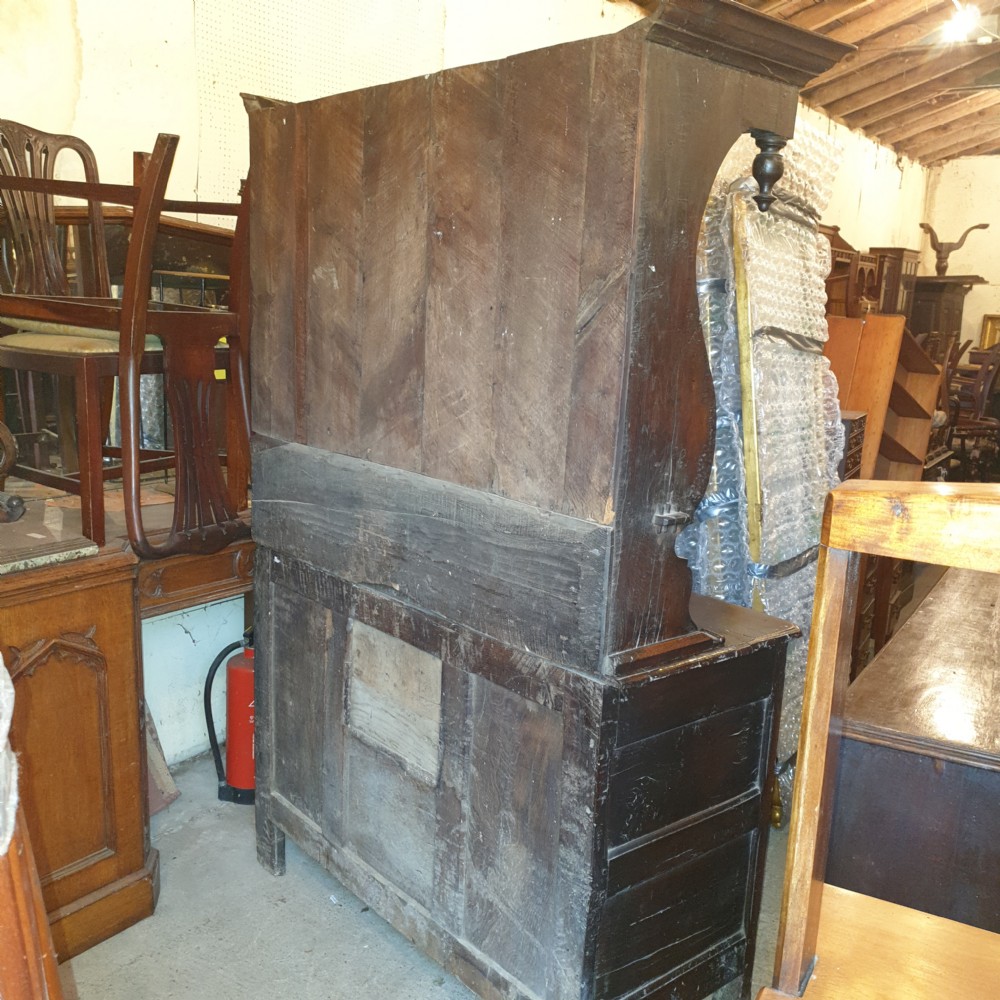 18th century oak dresser  View III