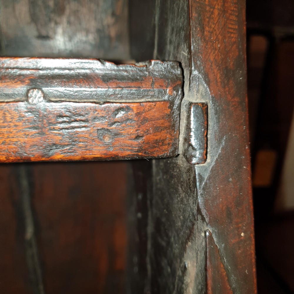 18th century oak dresser  View VI