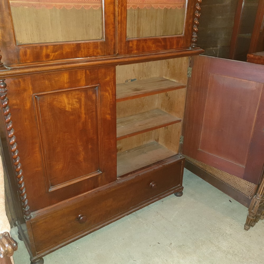 Good practical 19th century mahogany bookcase cabinet . View VII