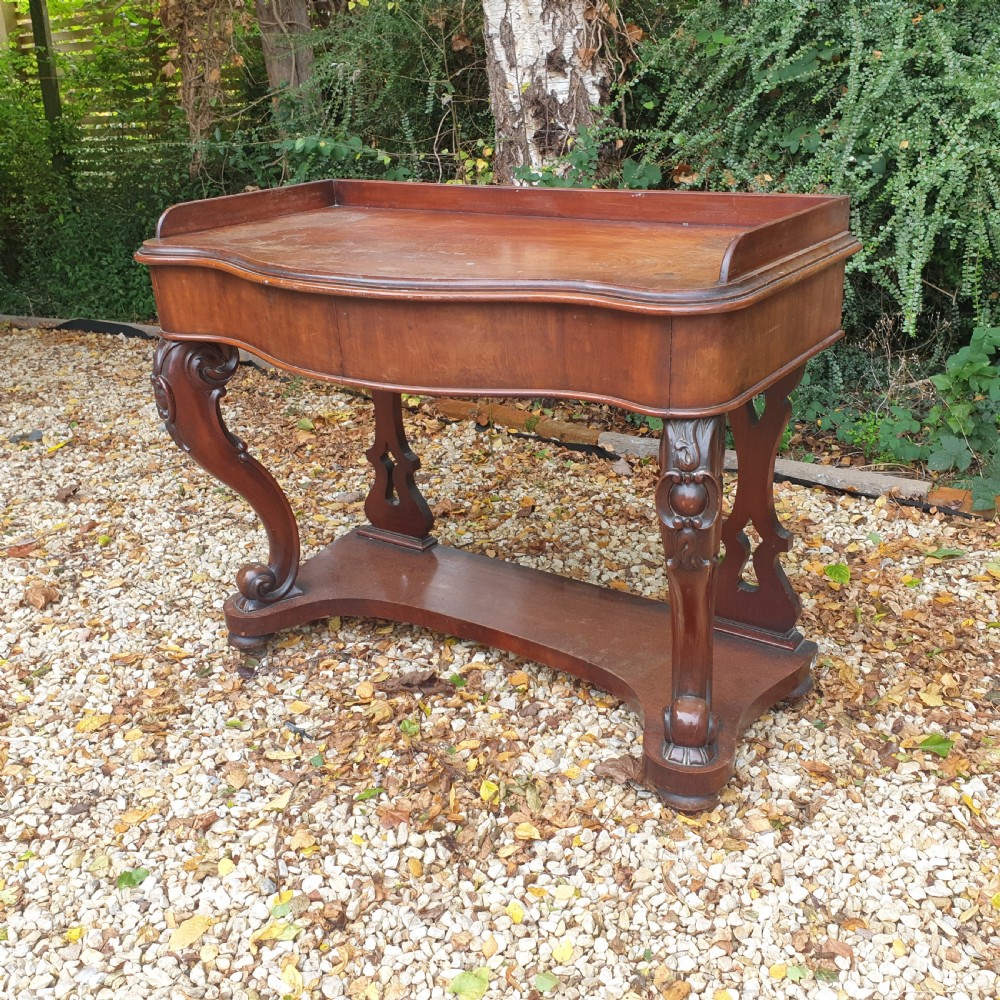 Mid Victorian mahogany 2 drawer hall table. 