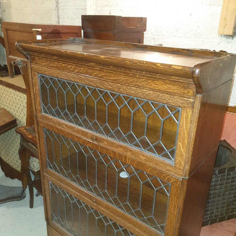 Good oak 3 section leaded glazed Globe Wernicke style bookcase.  View IV