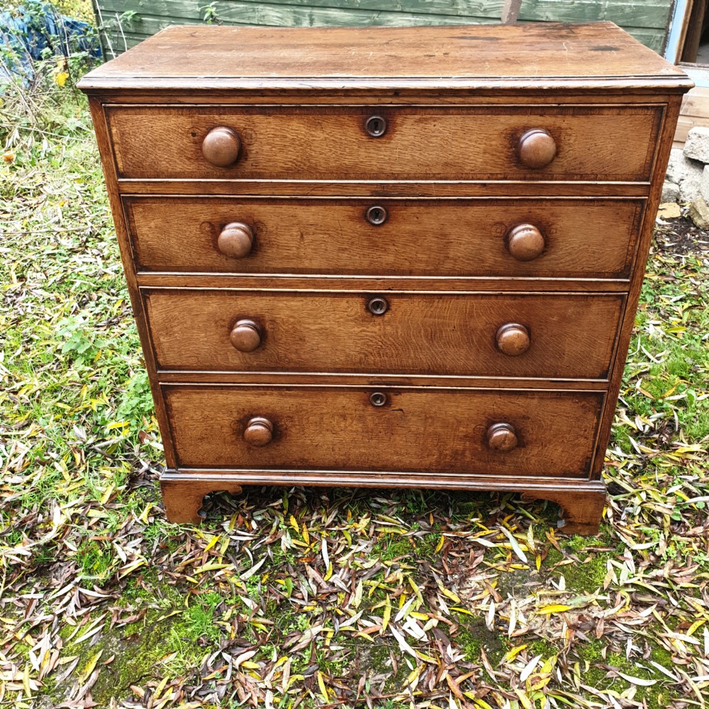Late Georgian oak chest of 4 drawers  View V