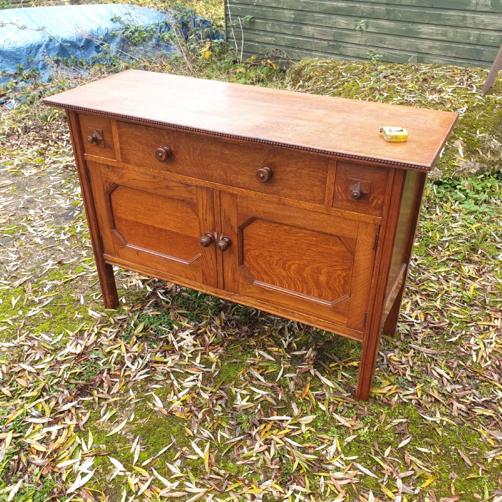 Early 20th century oak arts and crafts sideboard 