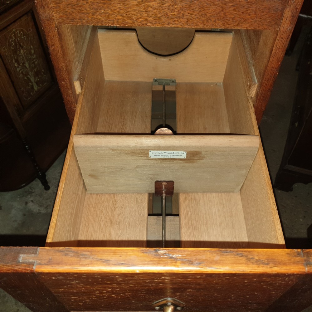 Early 20th oak Globe Wernicke office cabinet.  View V