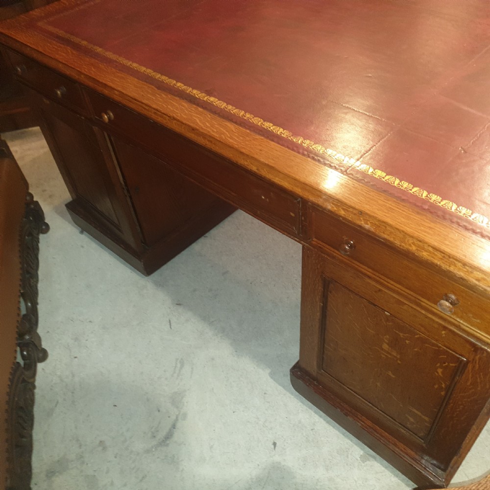 Late Victorian oak pedestal partners desk  View VI