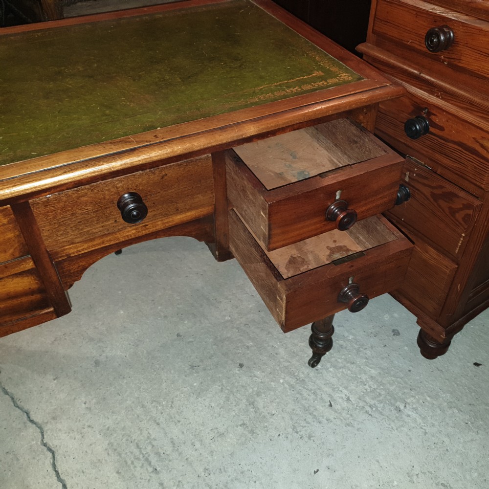 Small 19th century writing table  View IV
