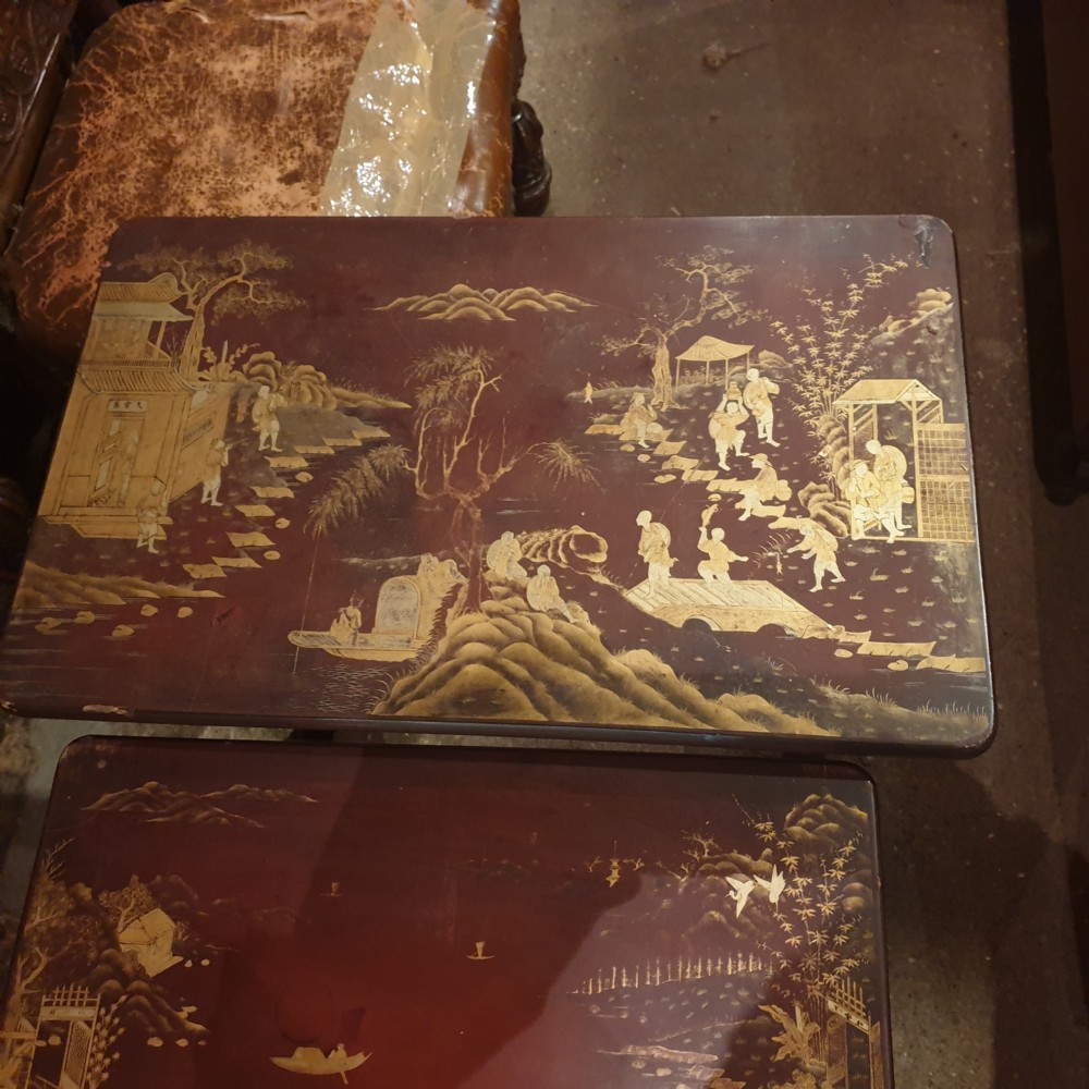 Nest of 4 lacquered tables  View VIII