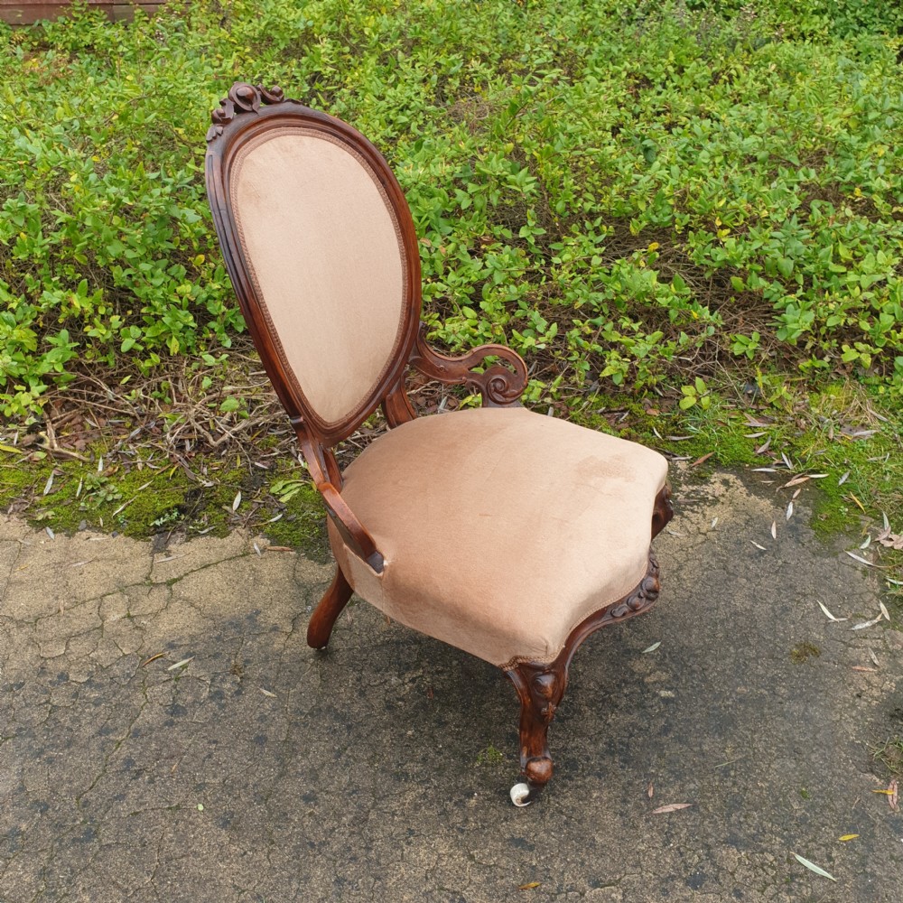Victorian walnut spoon back bedroom chair  View III