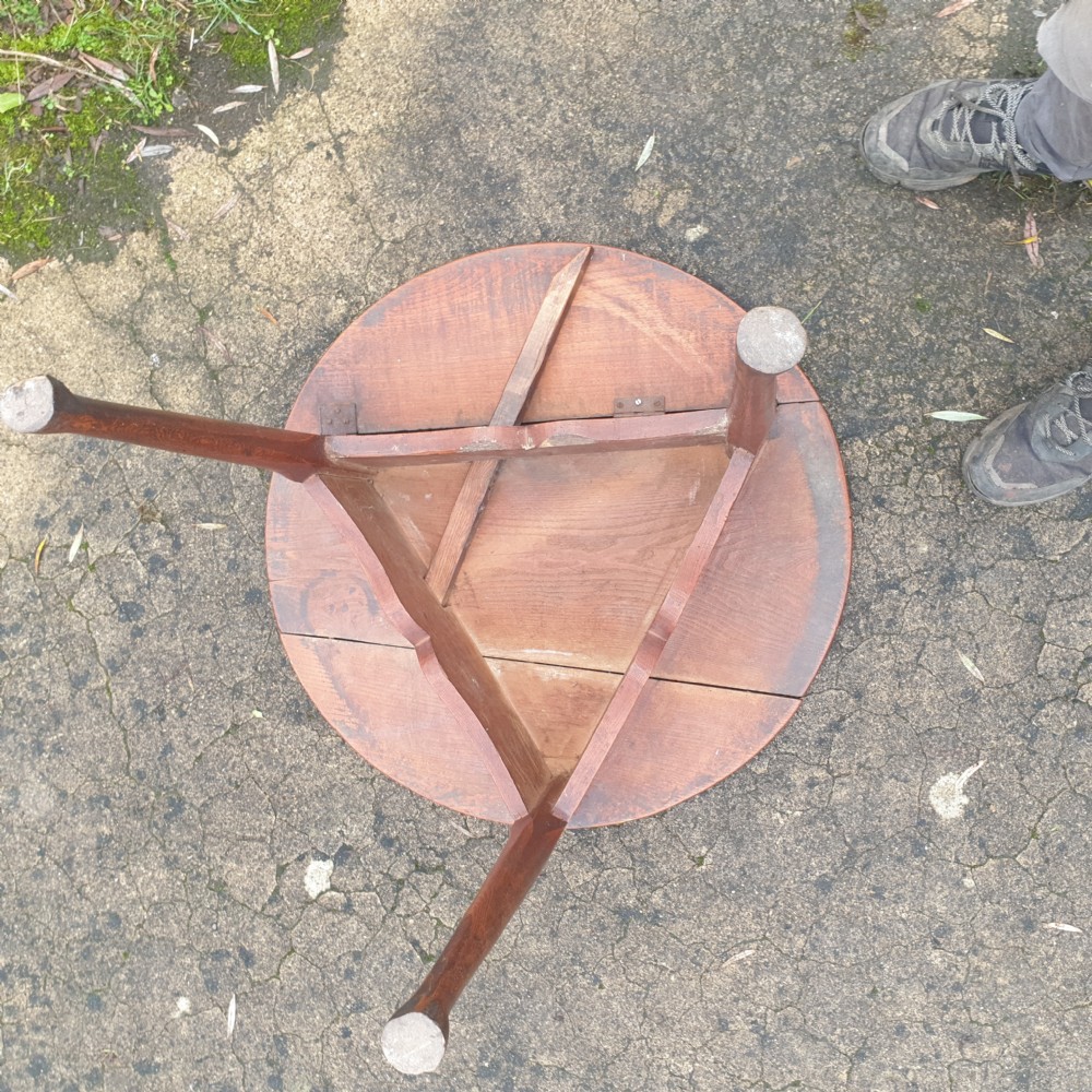 Rare mid 18th century elm drop flap cricket table.  View III