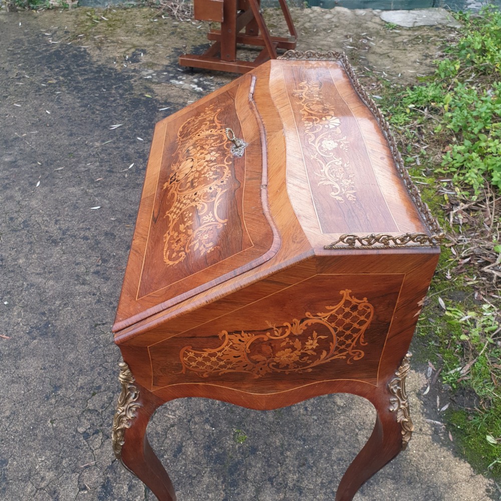 Inlaid rosewood bureau de dame.  View IV