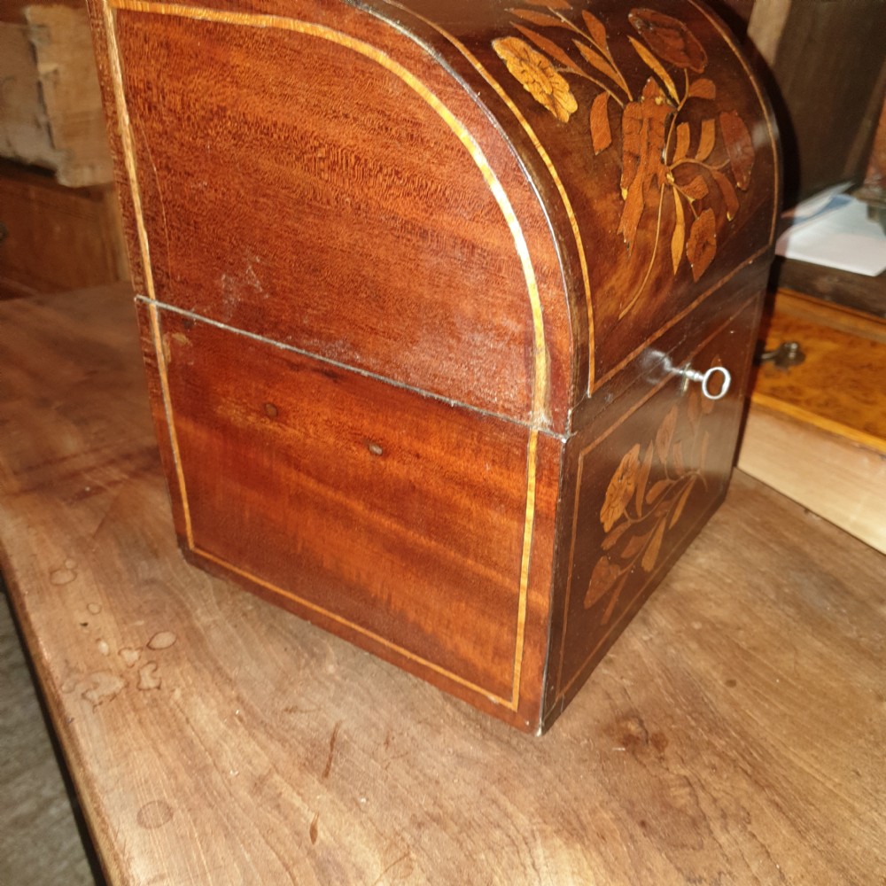 Inlaid 19th century Dutch marquetry box View IV