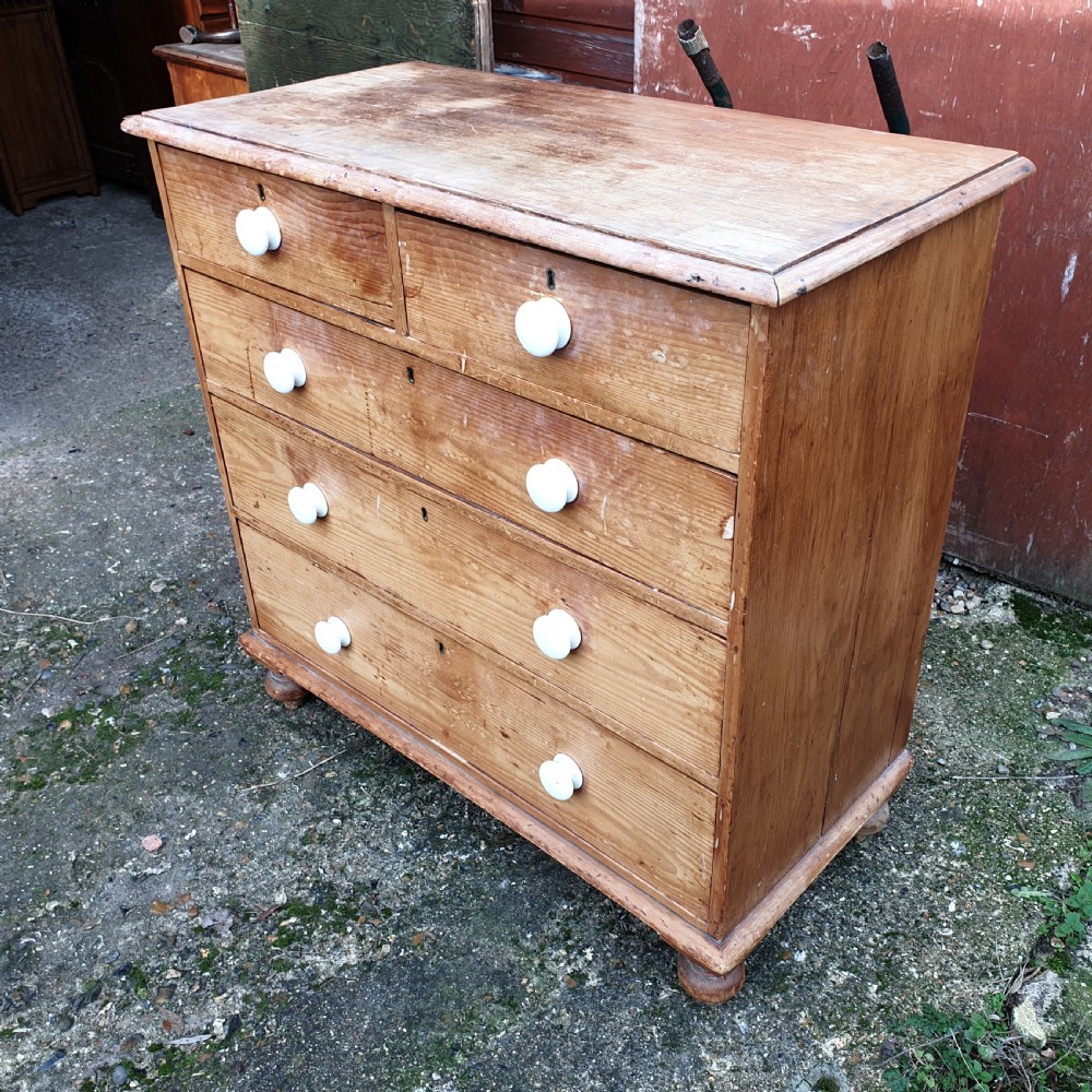 Mid Victorian pine chest of drawers  View II