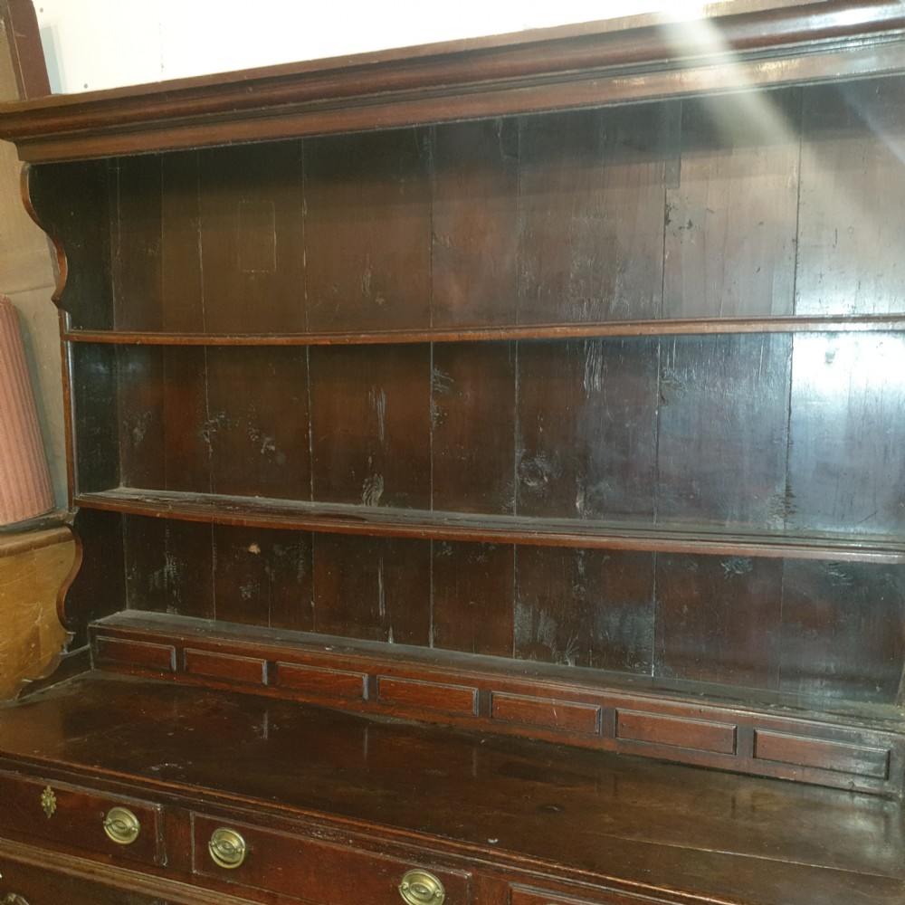Late Georgian oak 2 part dresser.  View IV