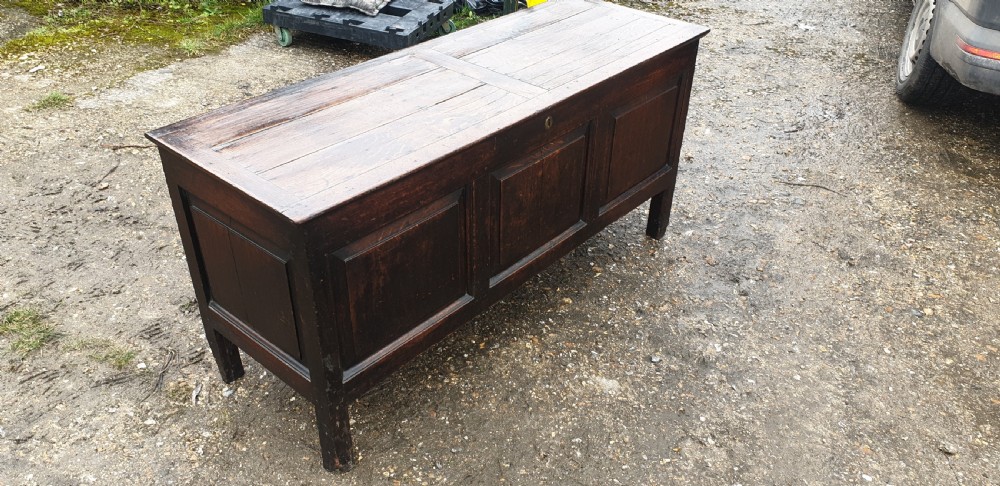 Large late Georgian panelled oak coffer.  View IV