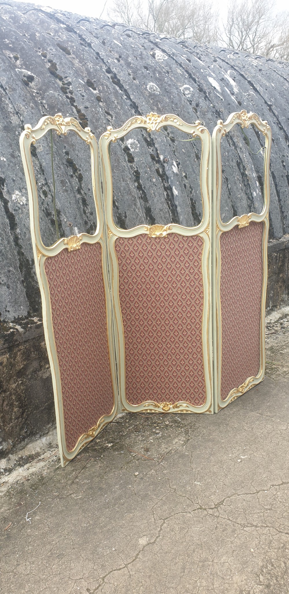 Painted and gilt 3 fold dressing screen. 