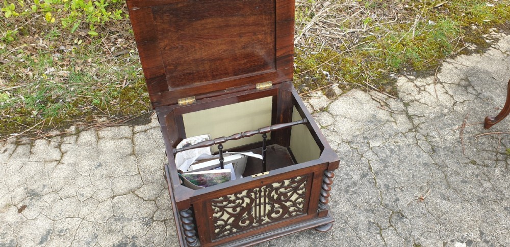 Mid 19th century rosewood music stool View IV