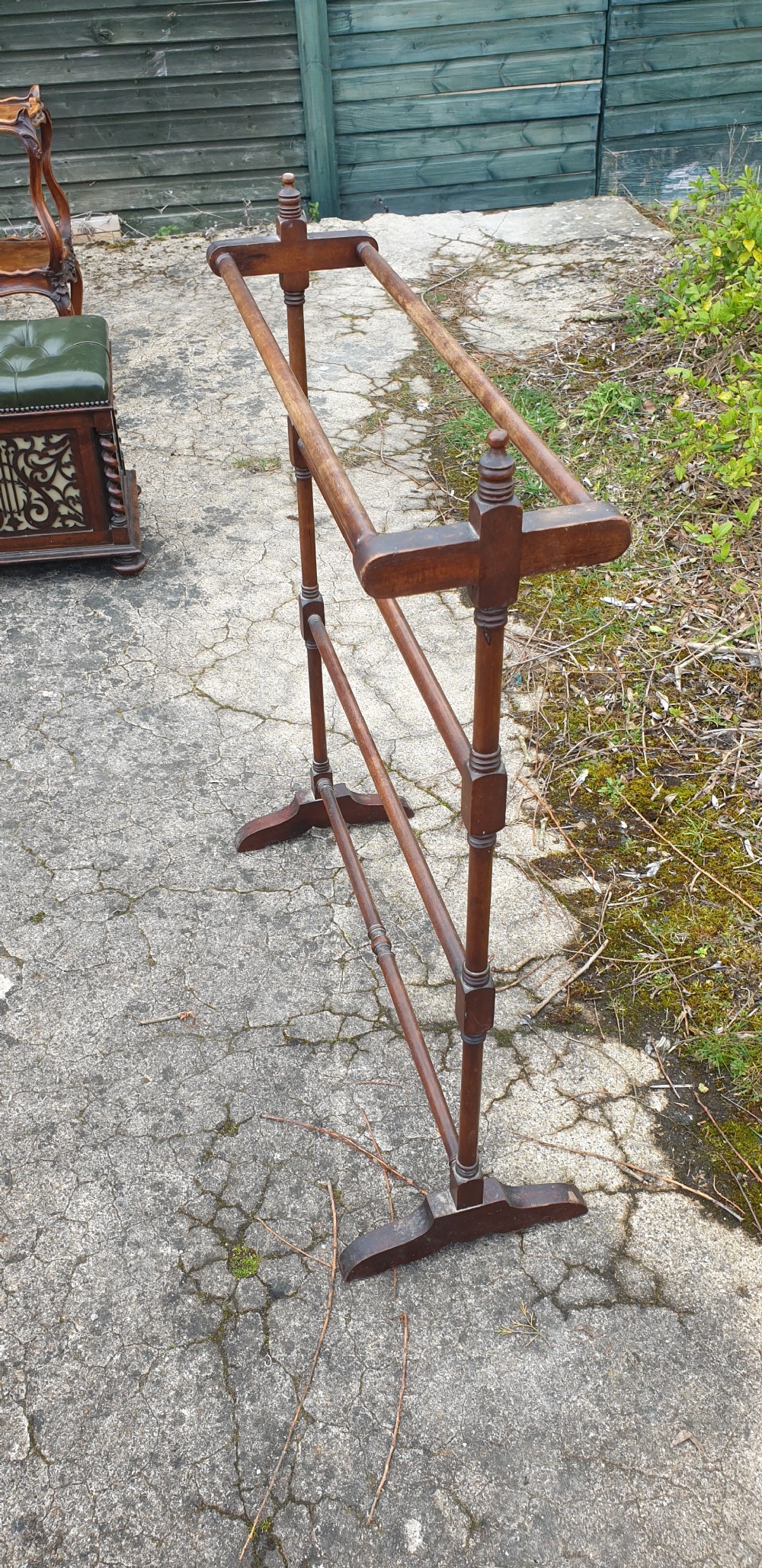 Good 19th century mahogany towel rail. View III