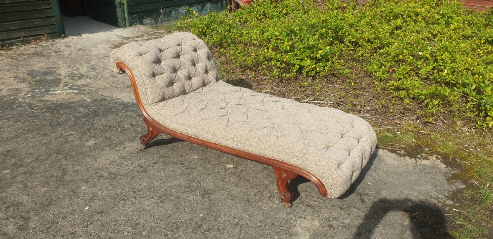 Victorian walnut upholstered chaise longue.  View VII