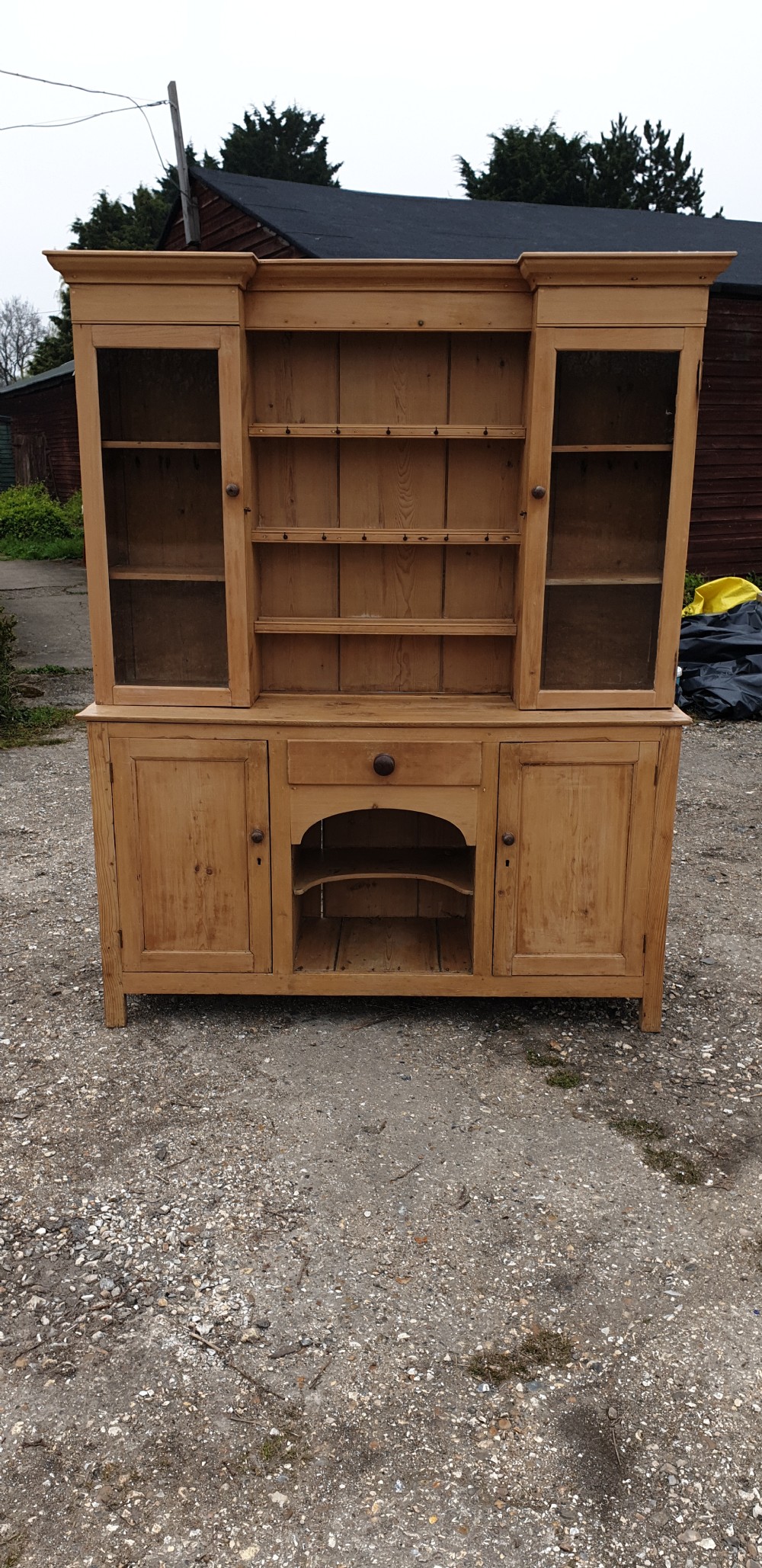 Early Victorian Welsh pine kitchen dresser 