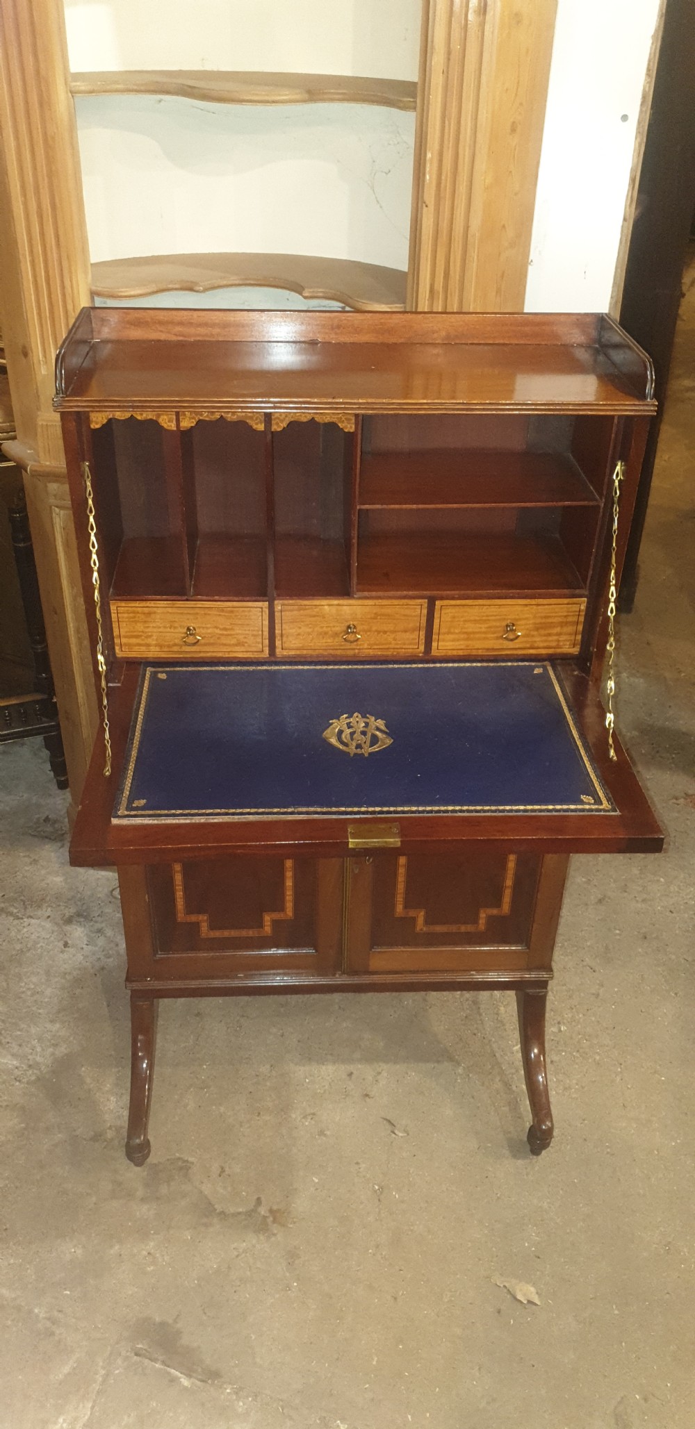 Good quality Edwardian inlaid mahogany writing cabinet.  View III