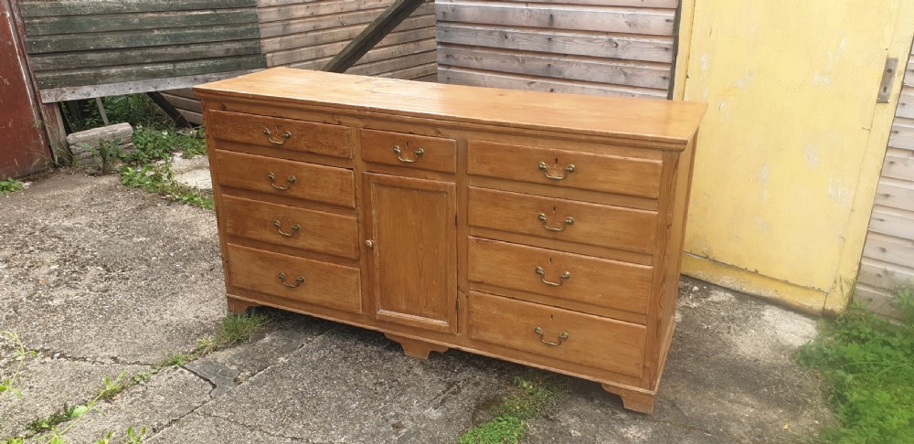 Early 19th century pine dresser base. View IV