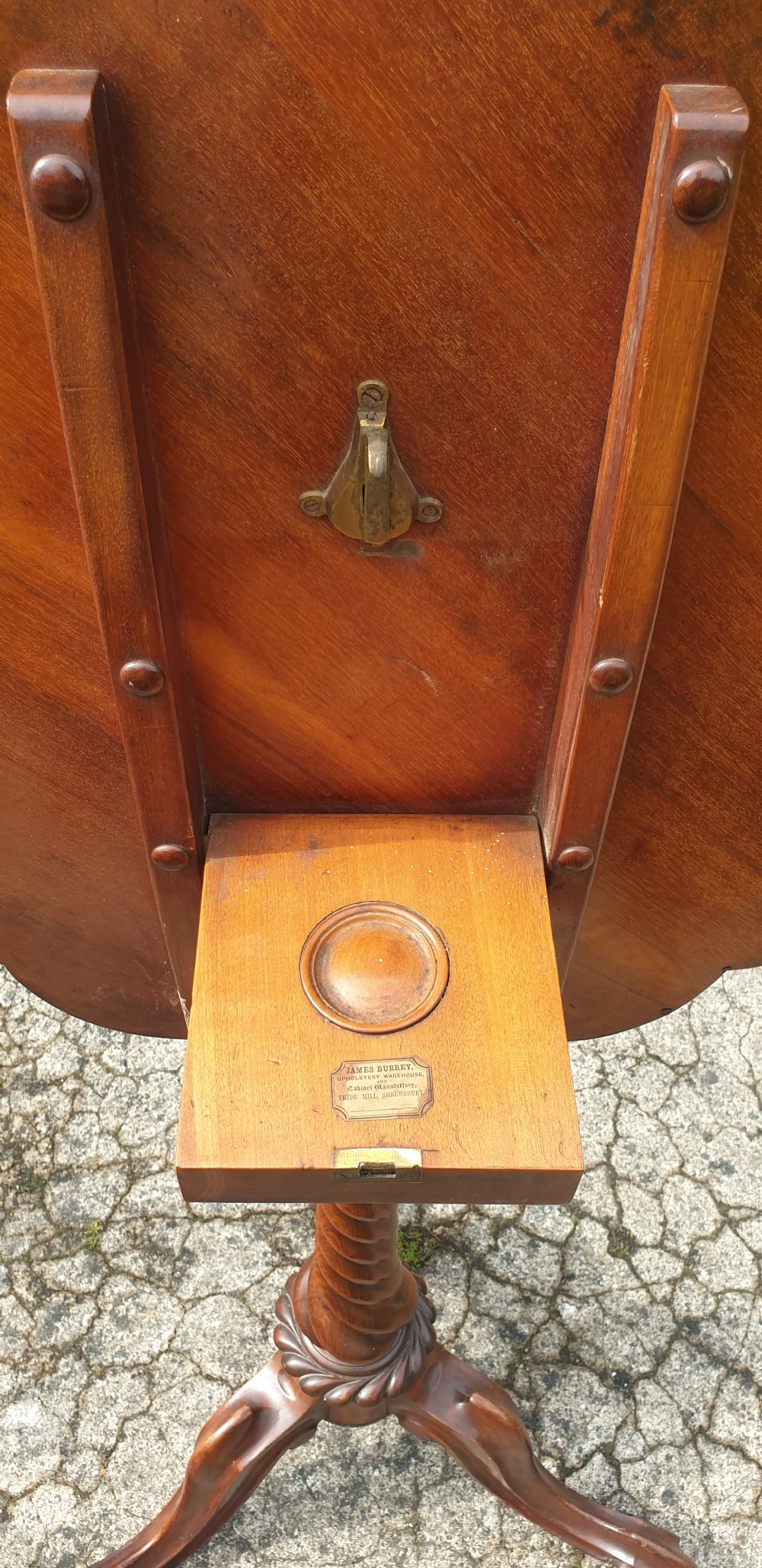 Good Victorian inlaid tip top chess table, good size. View IV