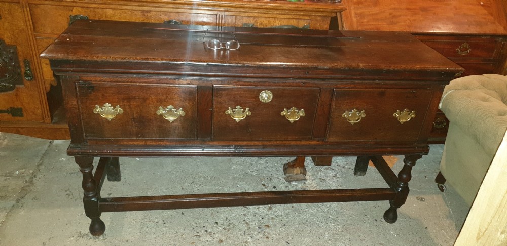 Late Georgian oak 3 drawer dresser base.  View V