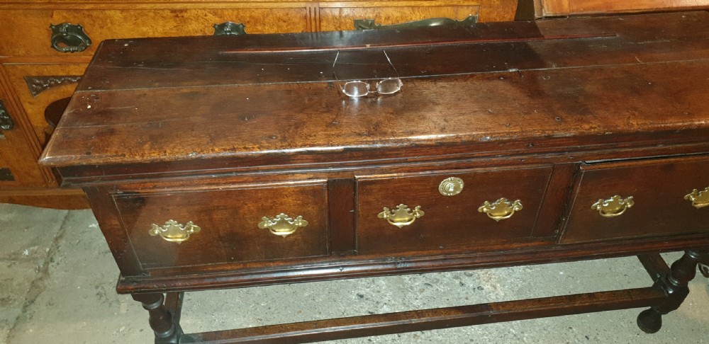 Late Georgian oak 3 drawer dresser base.  View XI